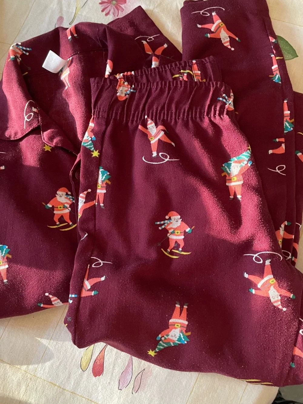 Old Navy Burgundy Holiday Top with Santa Print